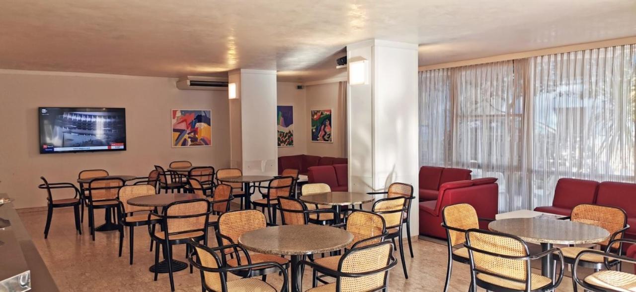 Hotel Cosmos Rimini Exteriör bild