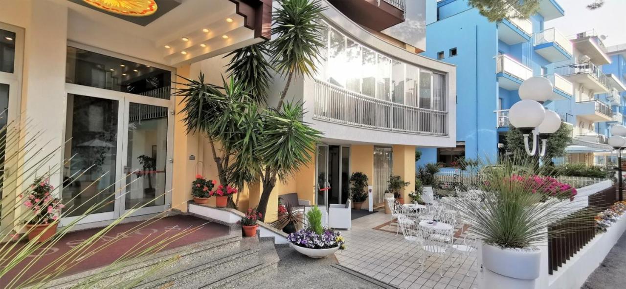 Hotel Cosmos Rimini Exteriör bild